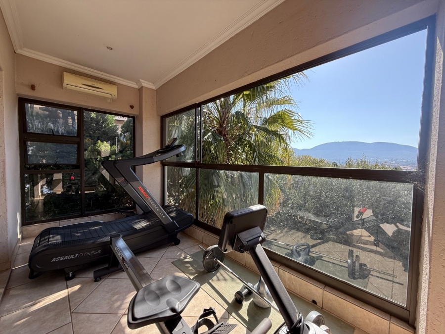 4 Bedroom Property for Sale in Birdwood Estate North West